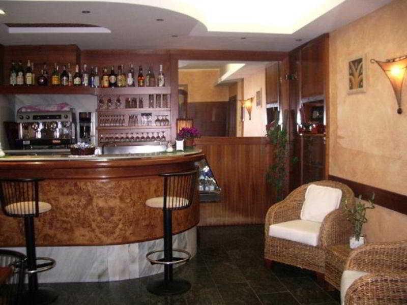 Hotel Villa Molinari كولّيكْيو المظهر الخارجي الصورة